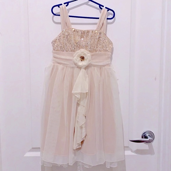 NWOT Gold Ivory Tulle Dress Size 7 - Picture 1 of 6